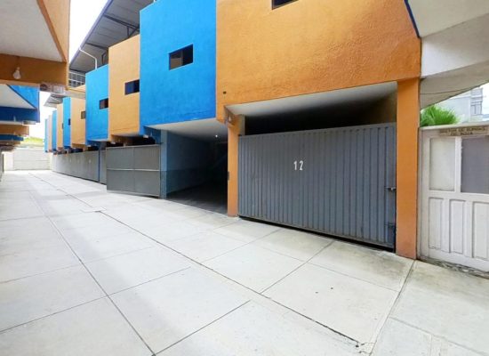 MOTEL-SWEET-DREAMS-Garage-1.jpg