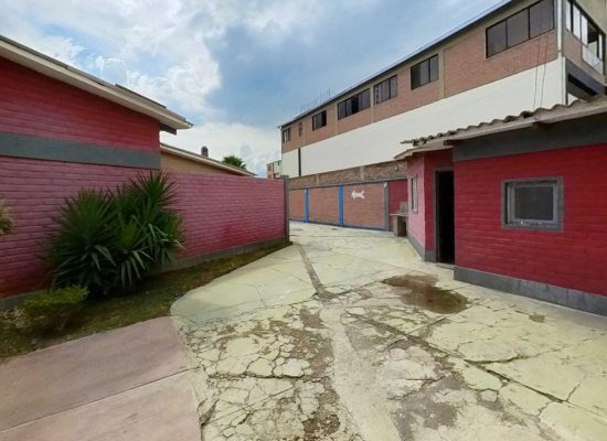 MOTEL-SWEET-DREAMS-Garage.jpg